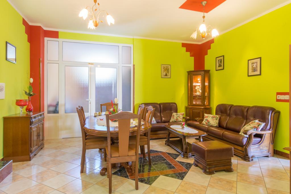 מסלניקה Apartment Danica מראה חיצוני תמונה