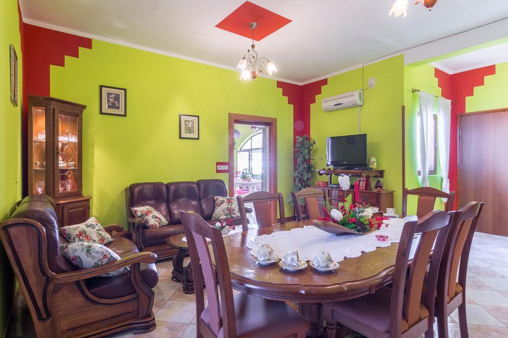 מסלניקה Apartment Danica מראה חיצוני תמונה